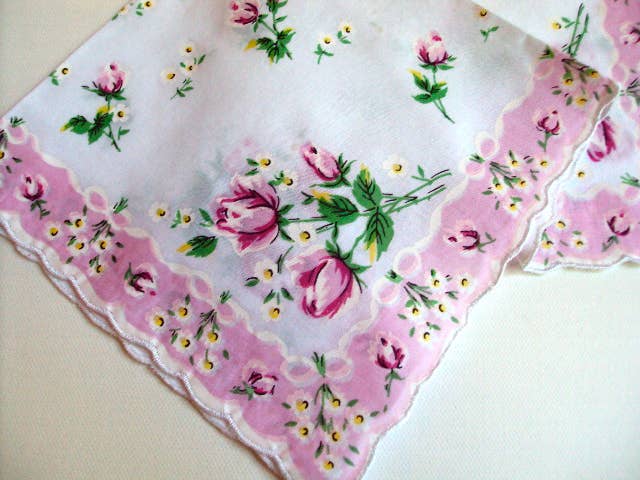 MOMENTS IN THYME - Wholesale Bar Soap - Sentiment Hankie Soaps for All Occasions8