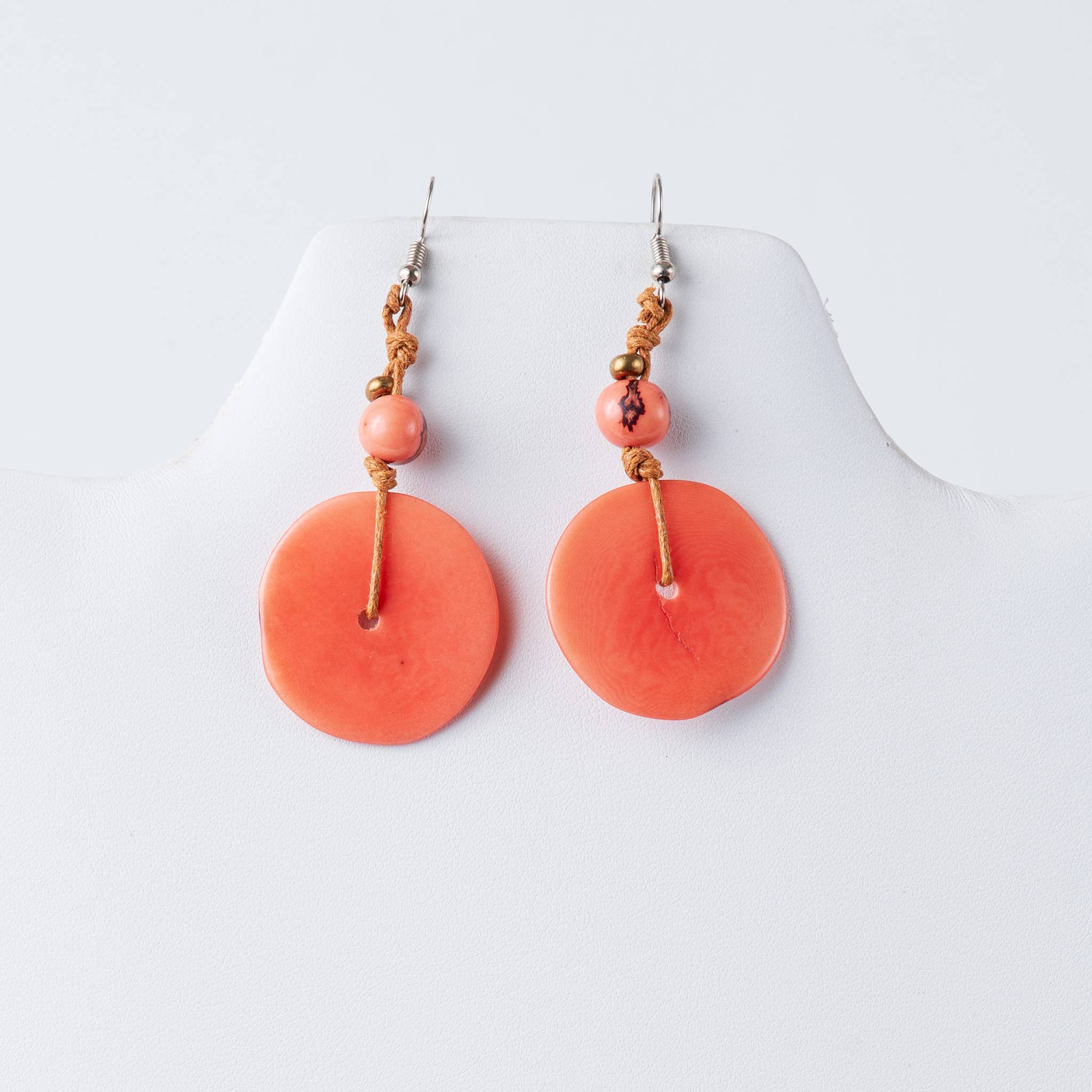 TaguArtsy – wholesale Dangle earrings – Ambar Slice Eco-friendly Earrings8