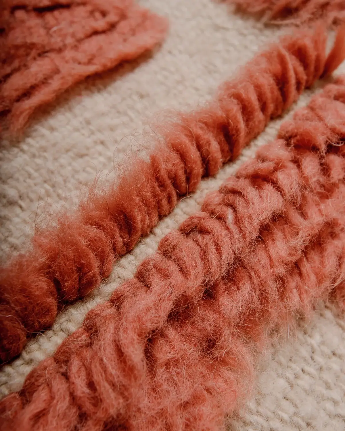 BerberNest - Vente Tapis - Tapis géométrique pêche en laine tuftée main avec motif labyrinthe4