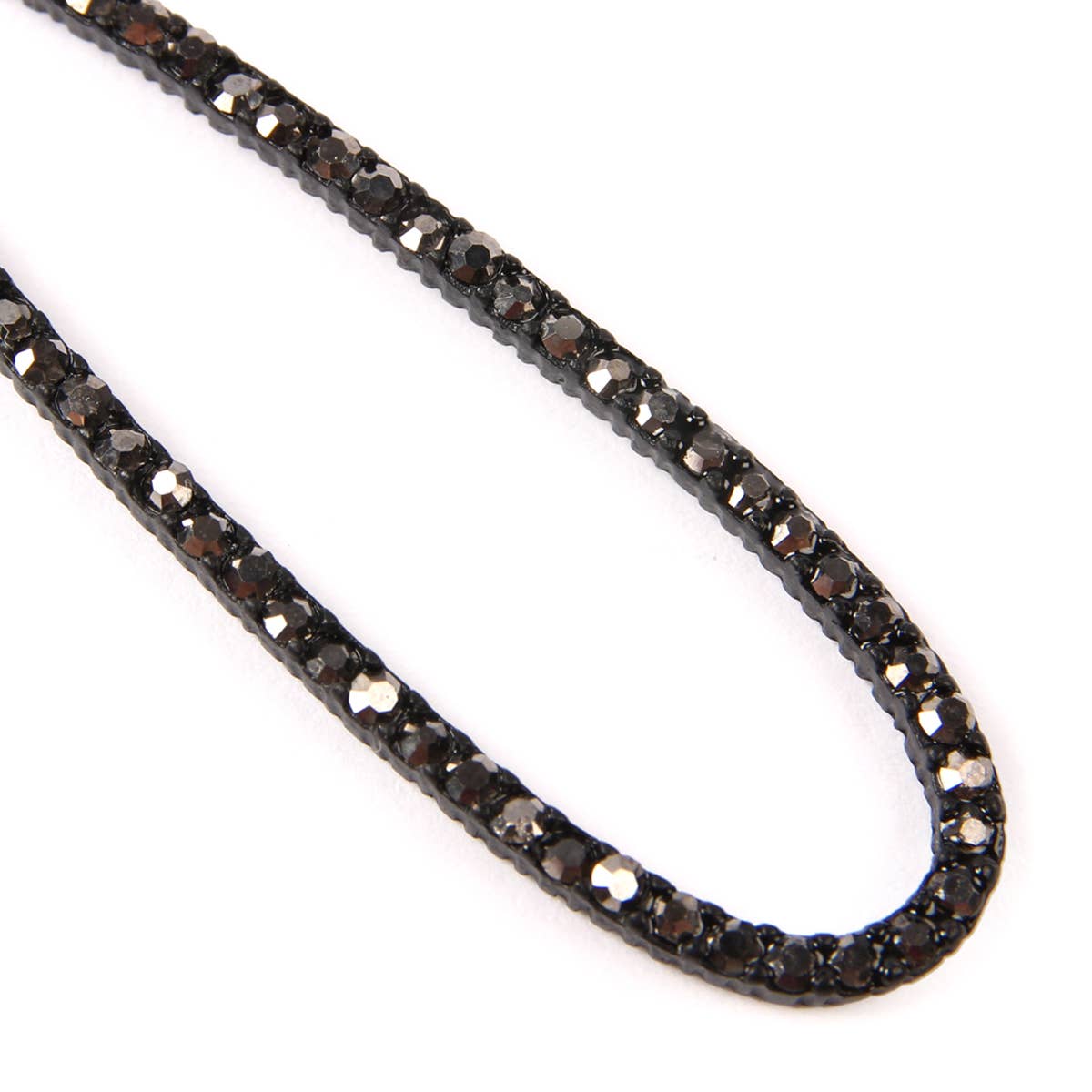 MYS Wholesale Inc - Vente Boucles d'oreilles pendantes - Boucles d'oreilles longues en forme de larme et strass1