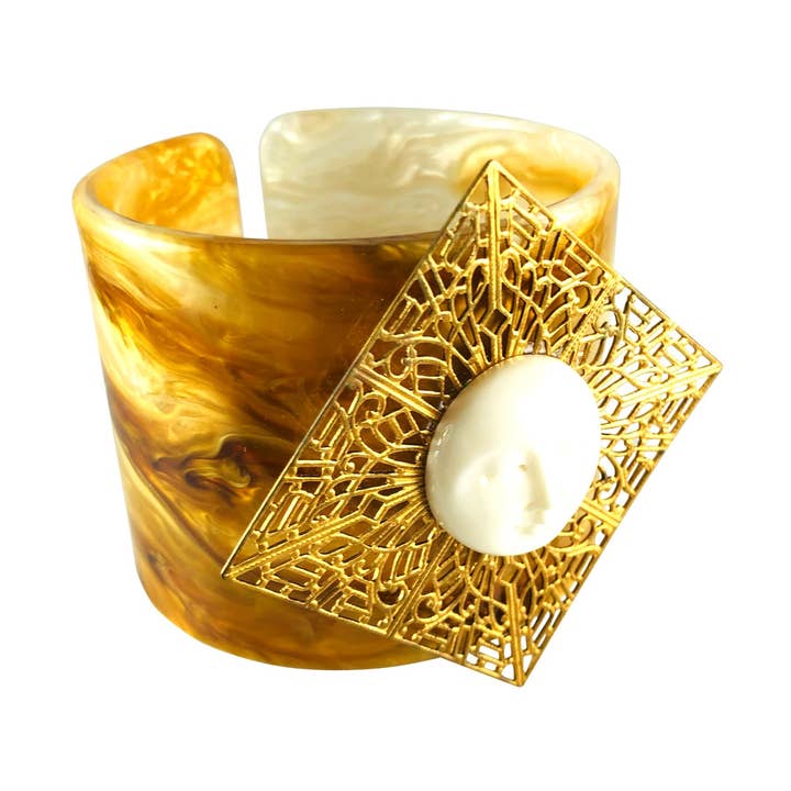 Galarno Full Moon Gold Diamond Filigree Caramel Lucite for wholesale by MizDragonfly