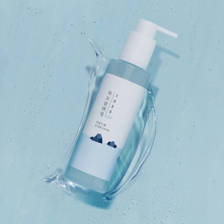 1025 Dokdo Cleansing Gel for wholesale by Round Lab