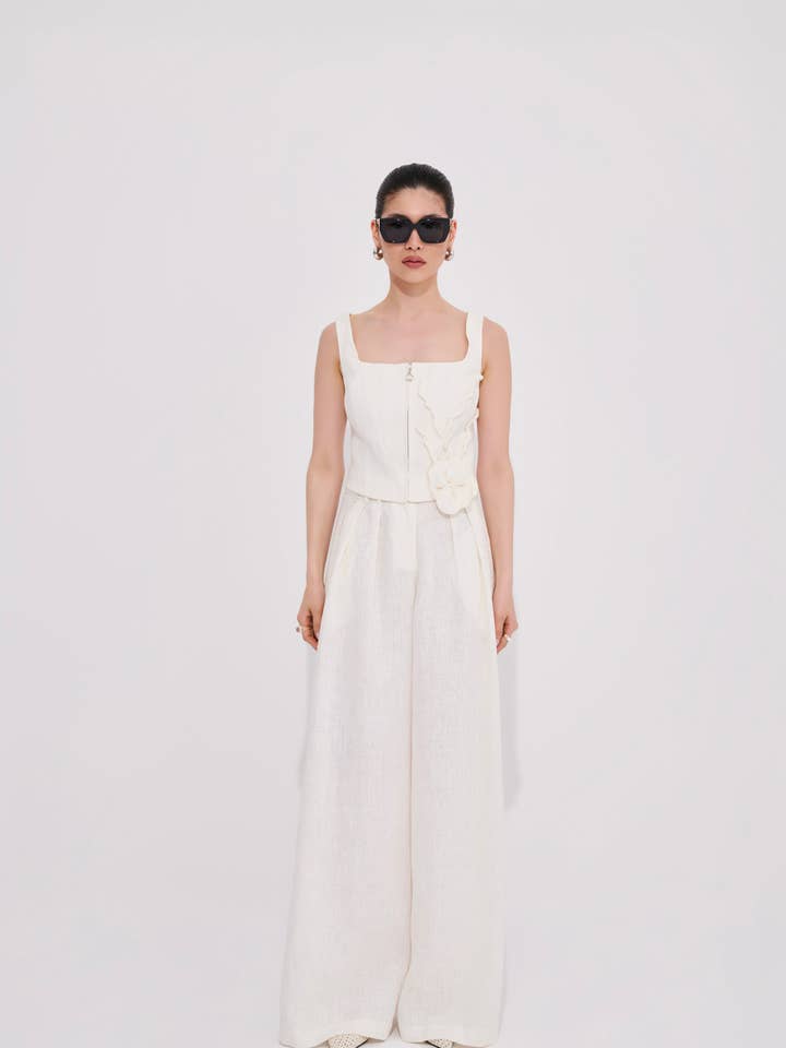 Elfenbein Korsettbluse 100% Leinen mit Applikation - Premium Design für den Großhandel von WHAT IF