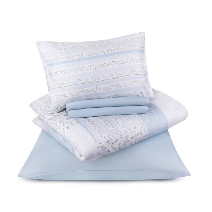Petite Belle Flora Patchwork Crib Set- Light Blue/Grey for wholesale by Petite Belle Bebe