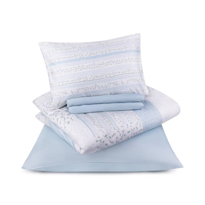 Petite Belle Weave Knit Blanket & Pouch Set - Ruby Blush Petite Belle Weave Knit Blanket & Pouch Set - Ruby Blush