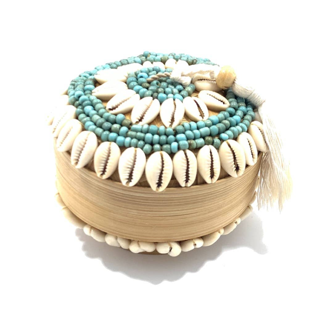 Dewi Lifestyle - Wholesale Decorative Box - Bambu box with beads and kauri shells2
