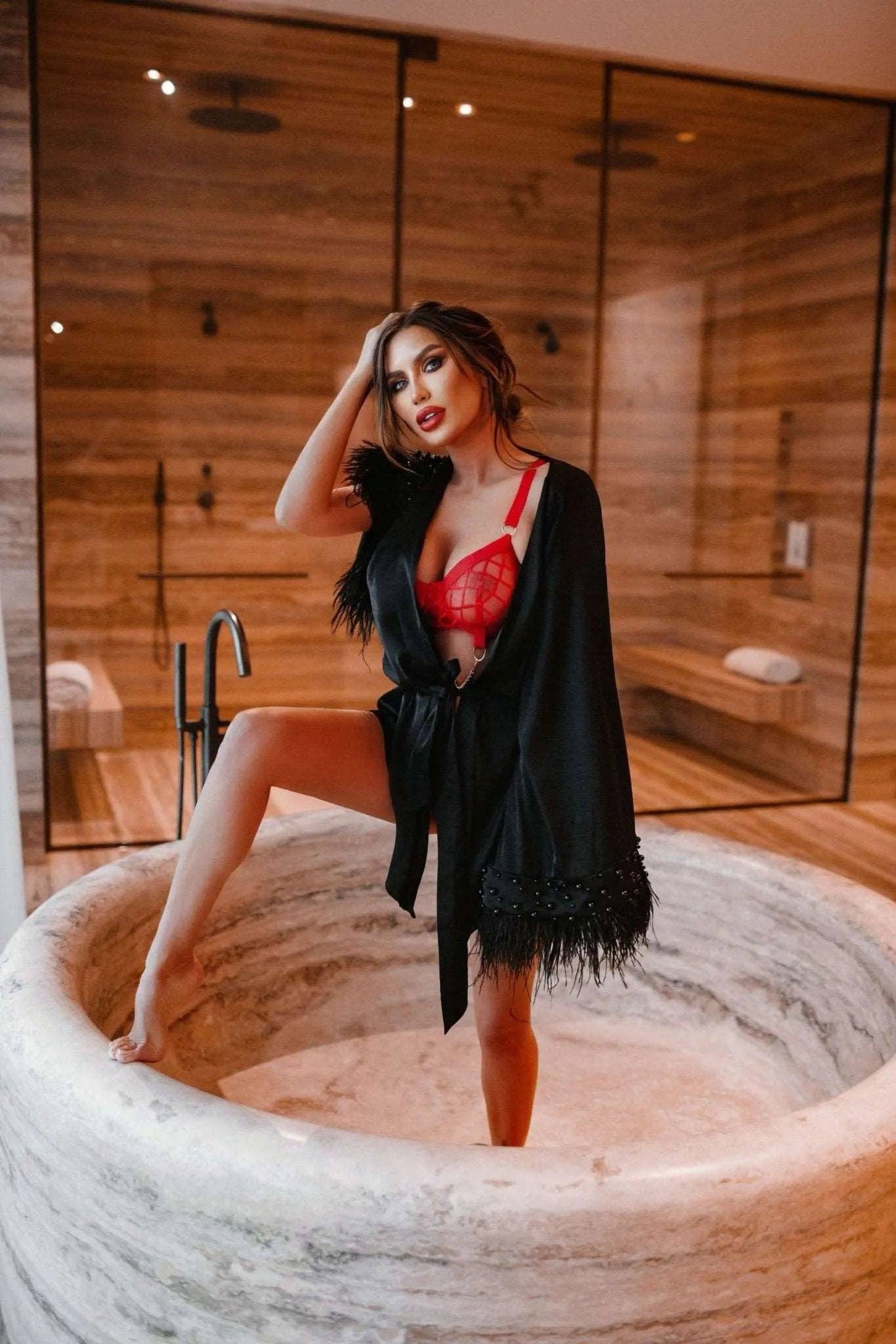 inna elsie - Wholesale Robe - Women's - SOFIA black silk robe with feathers0