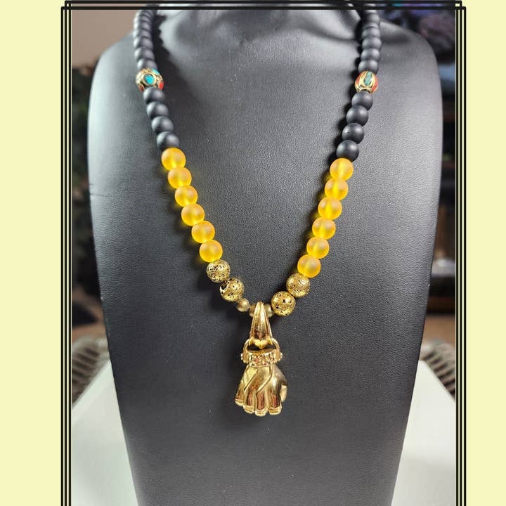 Männliche Faust Perlenkette für den Großhandel von Toizan Jewelry