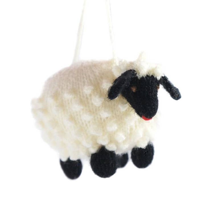 Knitted sheep, small for wholesale by Titicaca