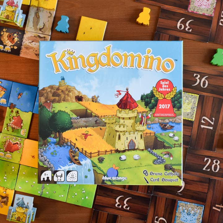 Blue Orange Games - Wholesale Board Game - Kingdomino : The Kingdom-Building Domino Challenge!1