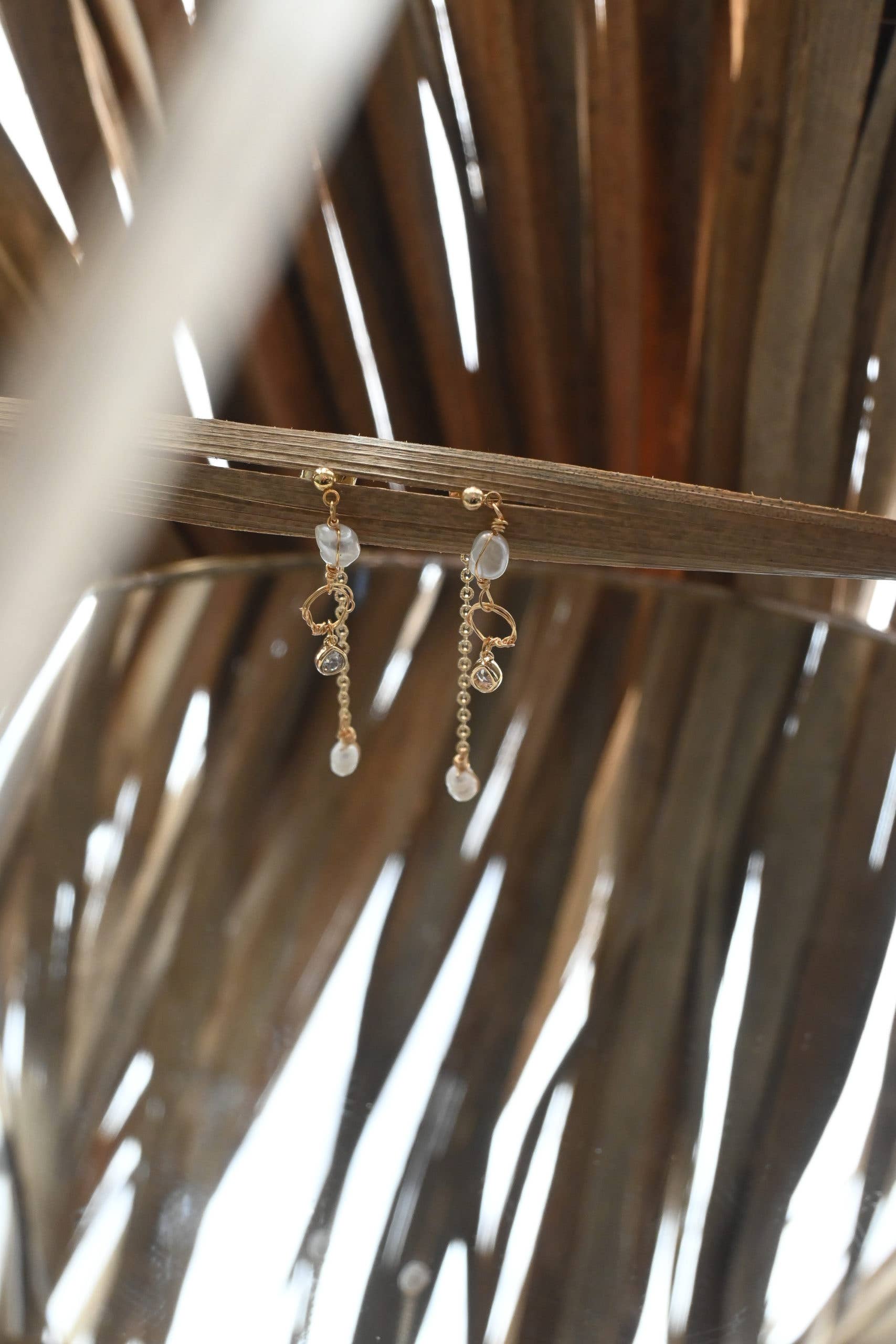 la plagette sauvage - Wholesale Dangle Earrings - “Complice” earring1