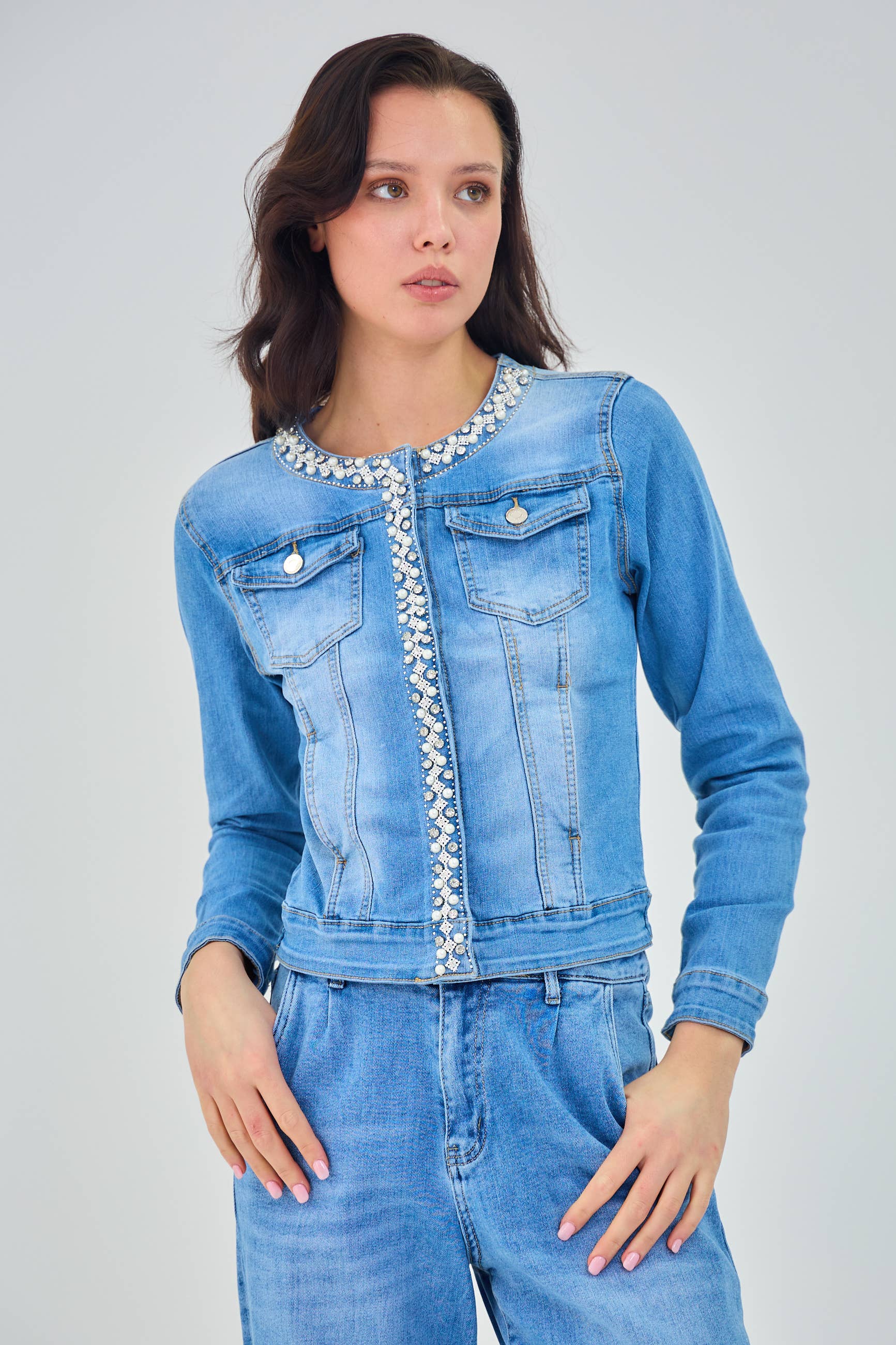 ANA & LUCY - Wholesale Denim Jacket - Women's - WOMEN'S JEANS JACKET - “Charlène” (Pearl and Strass)