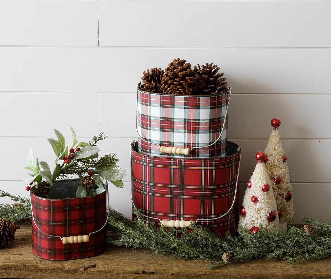 Audrey's Home & Gift - Wholesale Bucket/Pail - Red Tartan Tins (Set Of 03)2