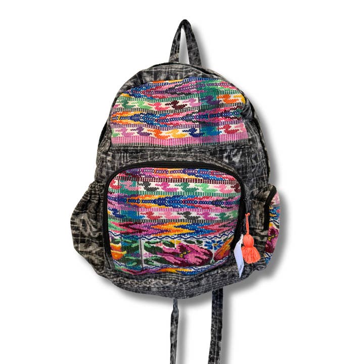 Lumily – Engroshandel Rygsæk - Dame – Vulkan Huipil Upcycled Tekstil Rygsæk - Guatemala2