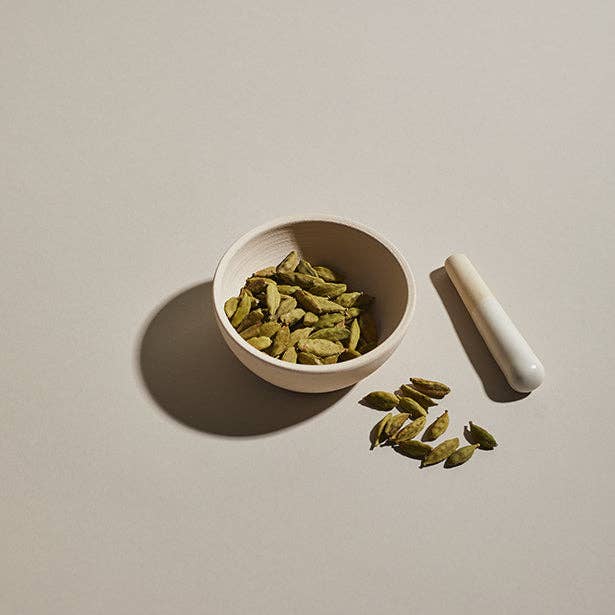 The Spice House - Wholesale Dried Spice - Cardamom, Whole Green Pods