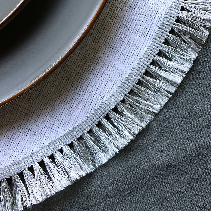 Giardino Segreto - Wholesale Placemat - LUREX round placemat underplate in pure linen3