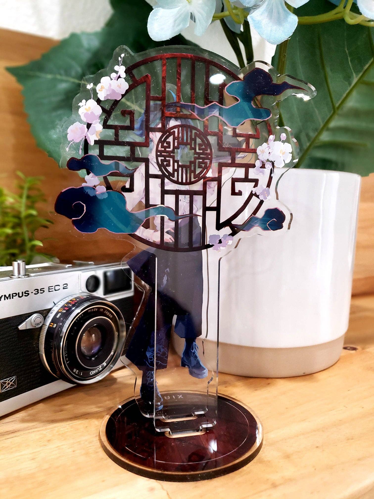 HideawayMelon - Wholesale Decorative figurine - Teahouse Xiao 3-Piece Acrylic Standee1