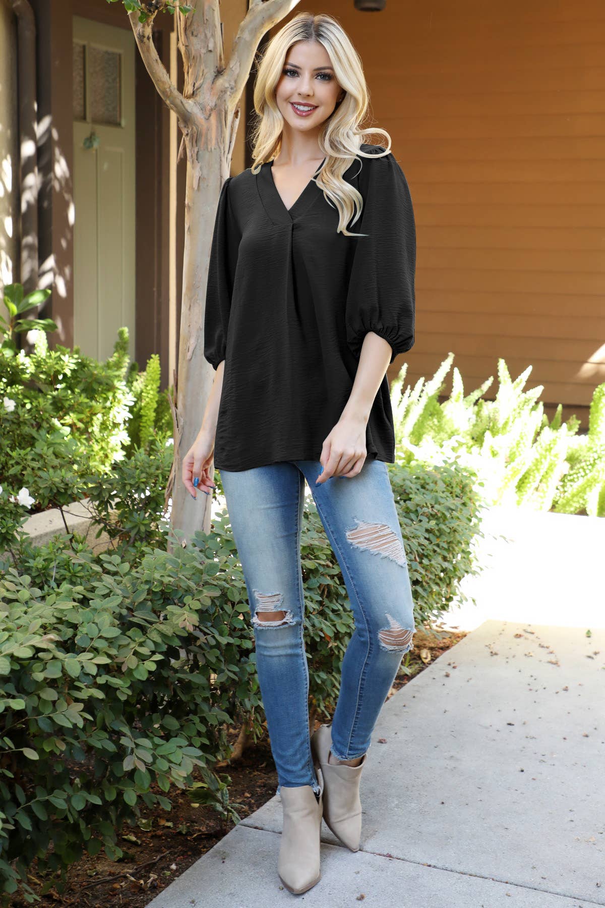 You & Me – wholesale Blouse – Women’s – YMT20085V-V-NECK BAND ELASTIC TUNNEL SLEEVE WOVEN TOP - FALL2