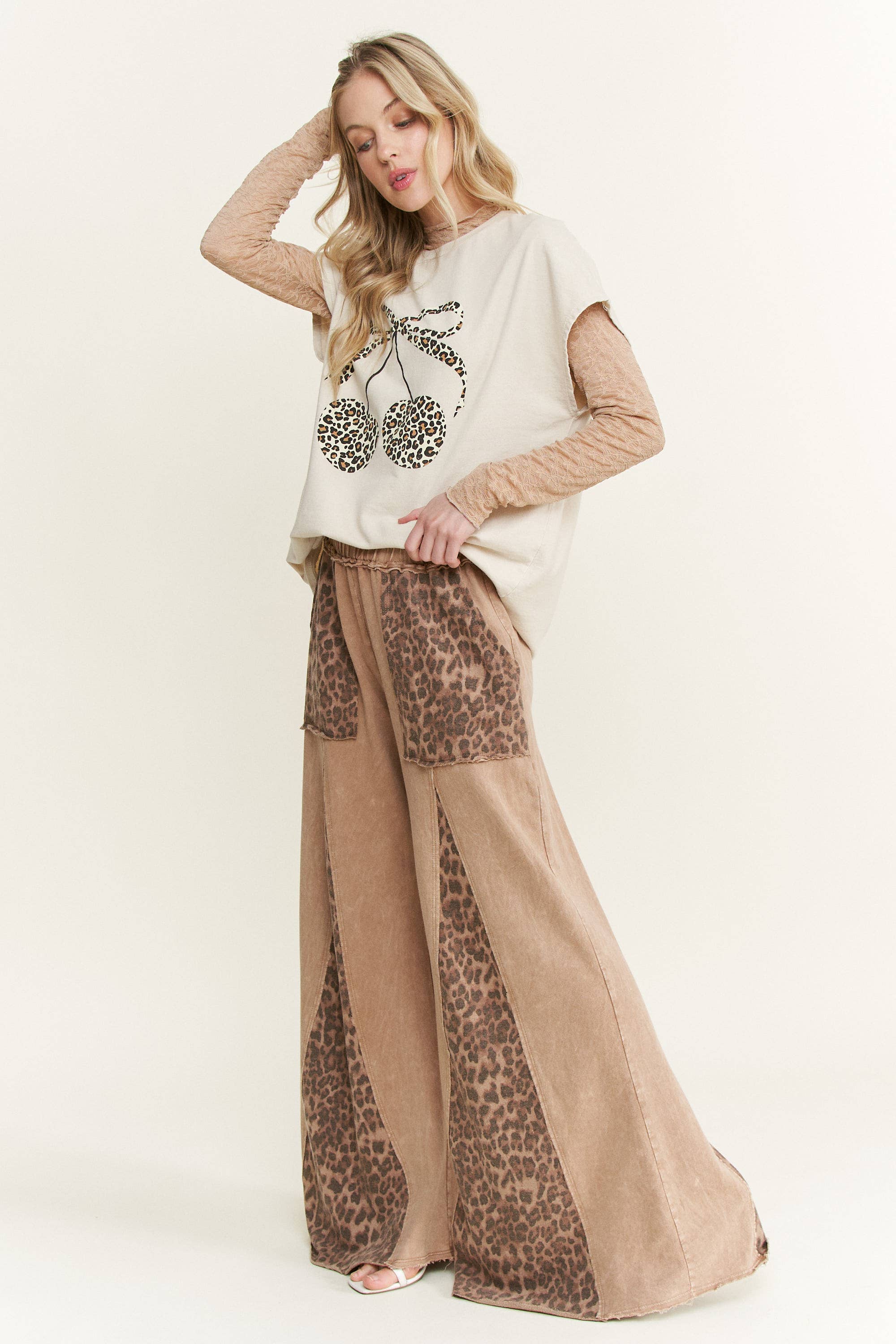 J.Her - Wholesale Pants - Women's - Mineral Washed Leopard Animal Print Flare Pants HP5783P121