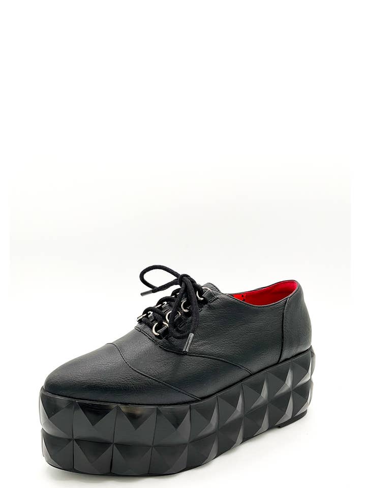 Charla Tedrick Footwear - Wholesale Oxford Shoes - Women's - Berlin Stud Oxford1