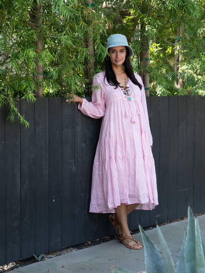 Kayla Printed Midi Dress Pink
for wholesale by Blue Boheme