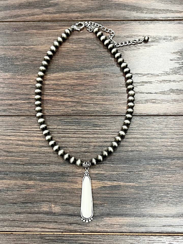 739049, Navajo vitt turkos halsband för wholesale av ISAC Trading Inc