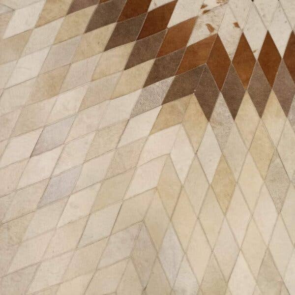 PIGMENTIFY - Vente Tapis - Tapis en peau de vachette Star Patchwork en cuir de première qualité1