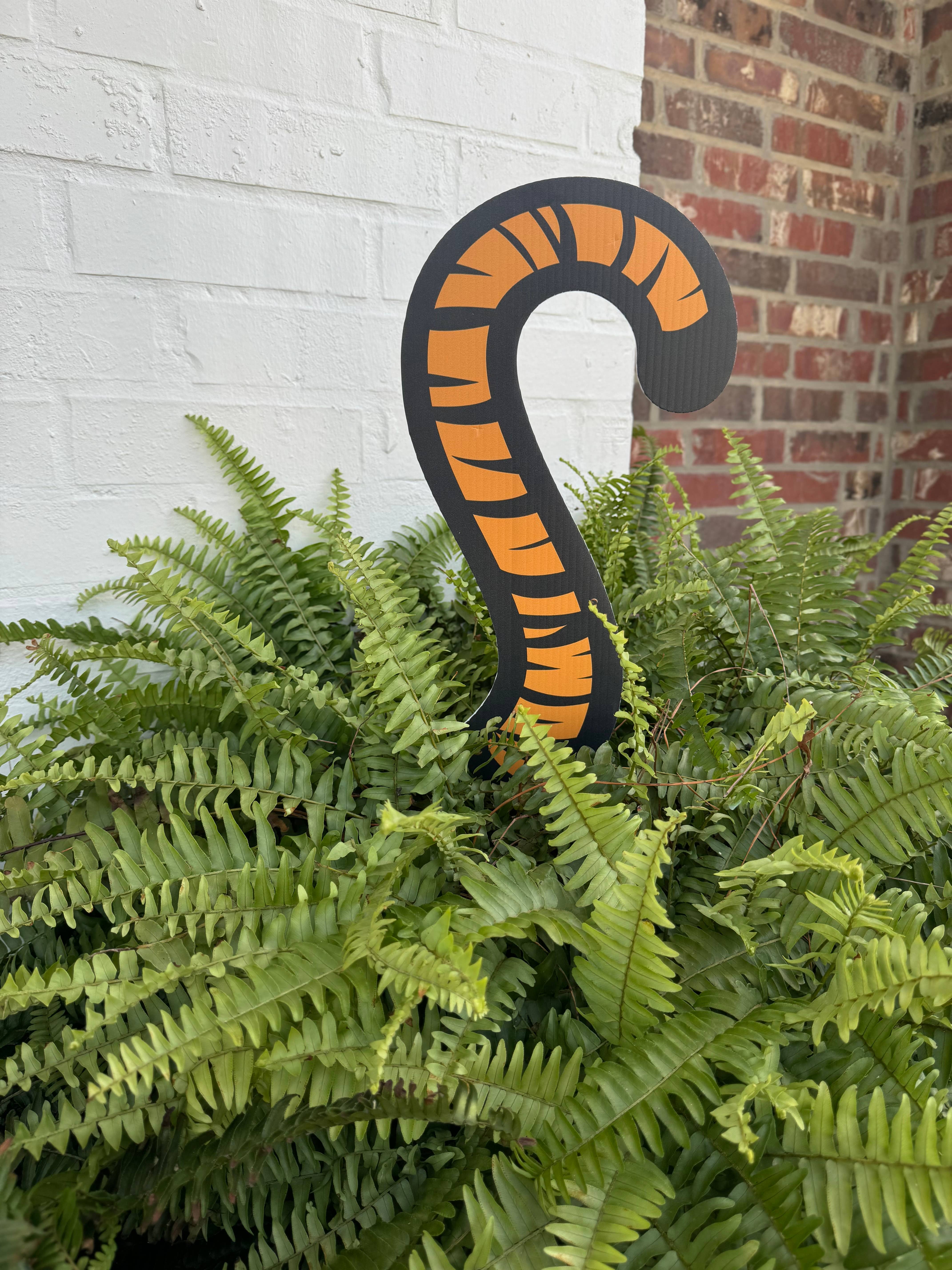 Lovely Reese - Vente Piquets de jardin/pelouse - Queue de tigre 1