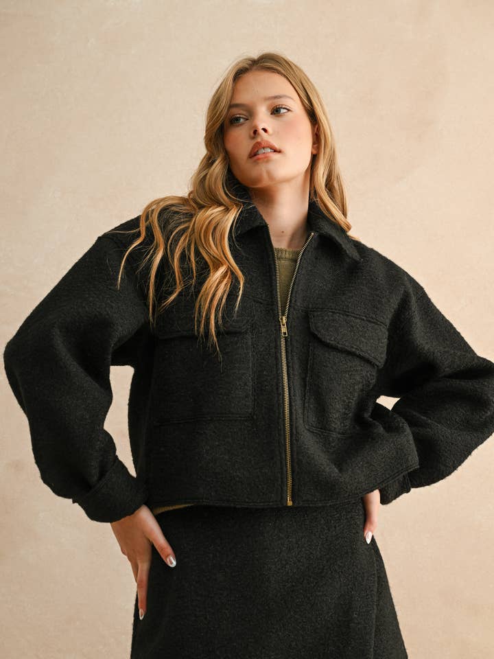 Veste à fermeture éclair frontale avec grande poche pour la vente par MIOU MUSE