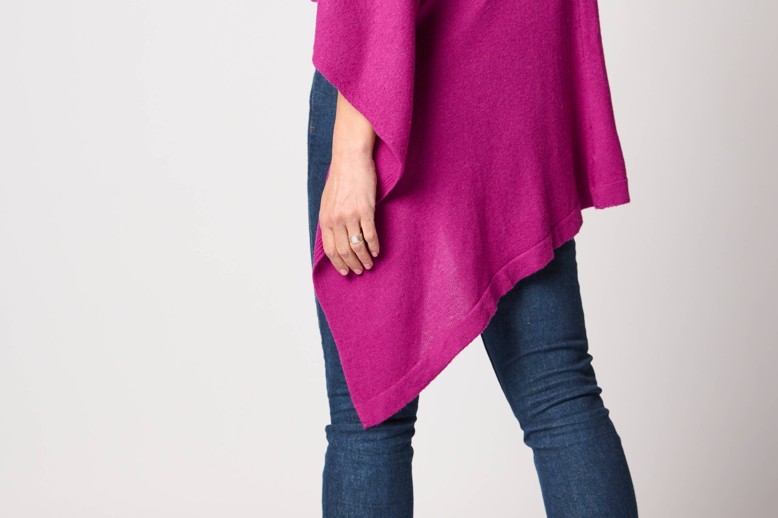 Margolis Pineo Italia - Wholesale Poncho - Women's - ROMA TRAVEL PONCHO - Cashmere-Blend Best Seller61