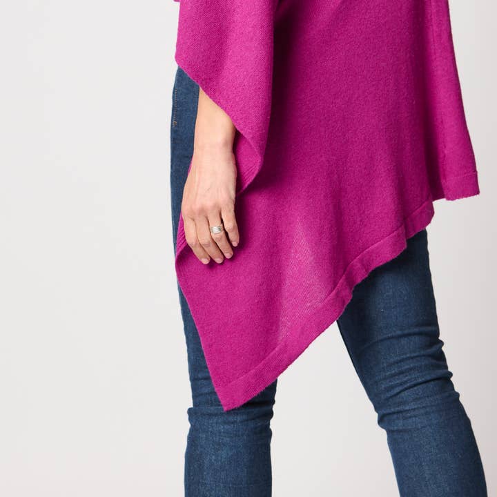 Margolis Pineo Italia - Wholesale Poncho - Women's - ROMA TRAVEL PONCHO - Cashmere-Blend Best Seller61