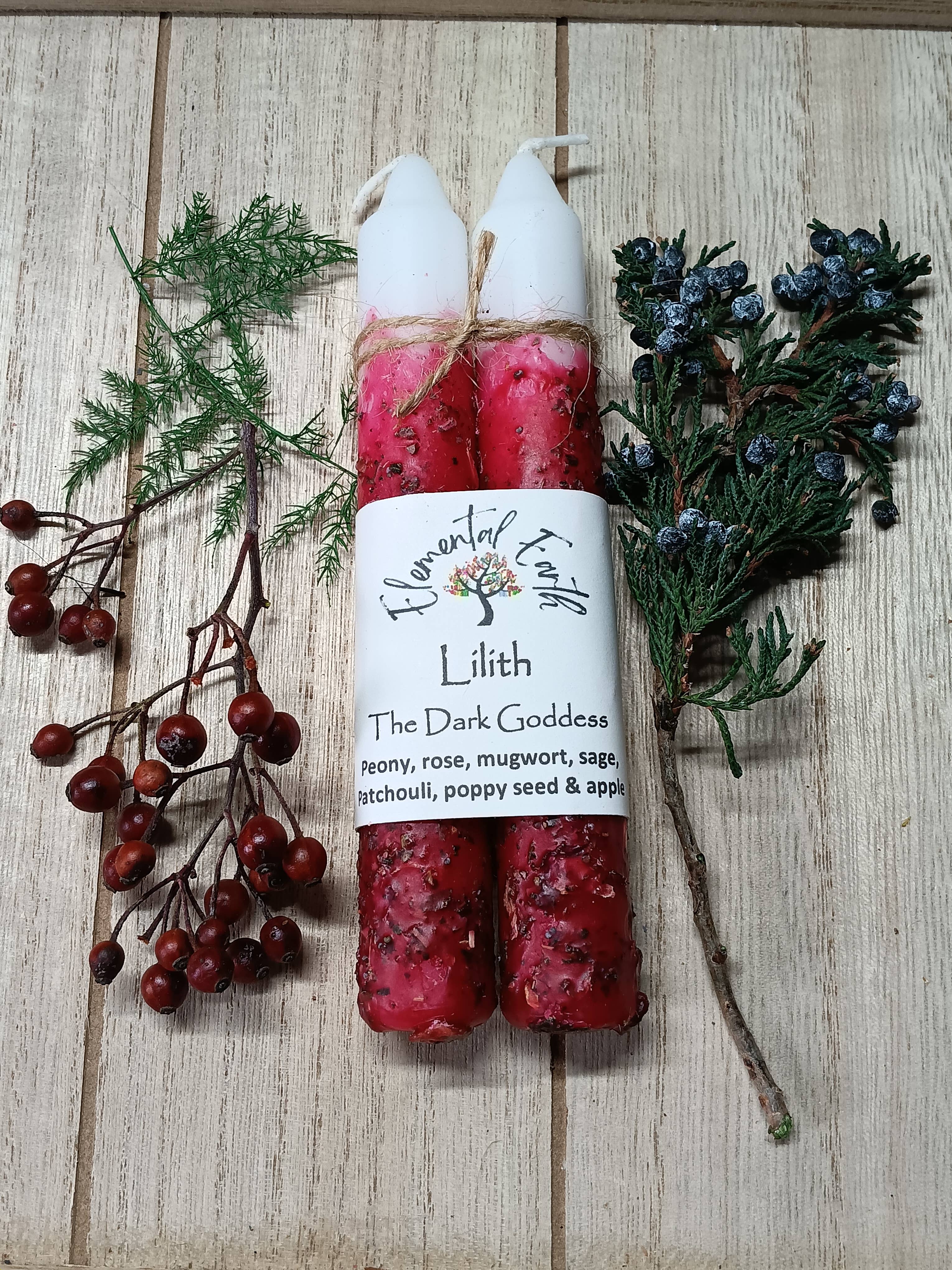 Elemental Earth Shop - Vente Bougies/bougeoirs coniques - Bougies d'intention aux herbes Lilith 15 cm2