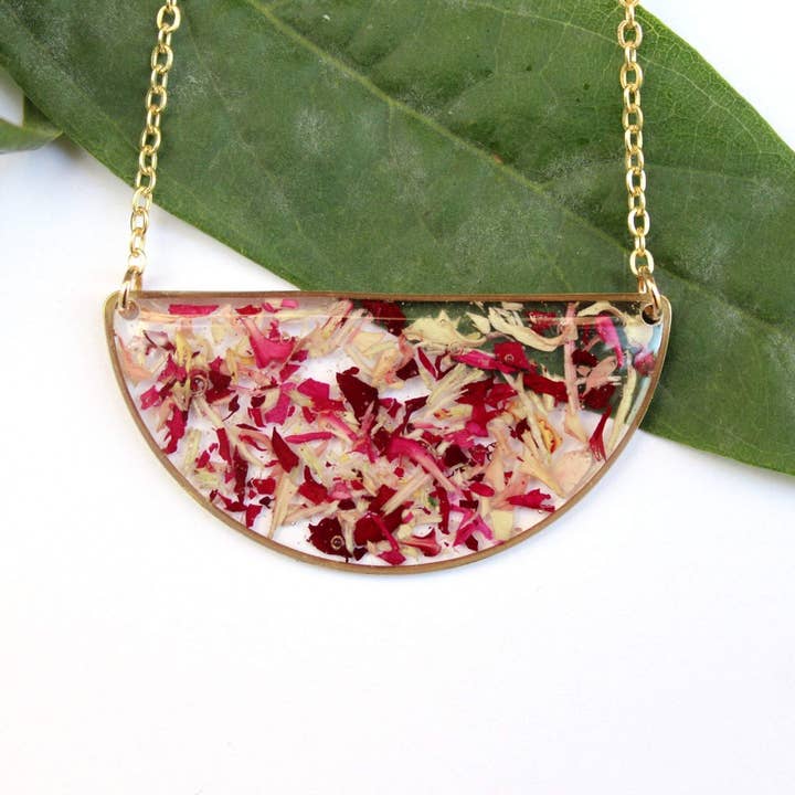 Nelken Halskette für den Großhandel von Wild Poppy