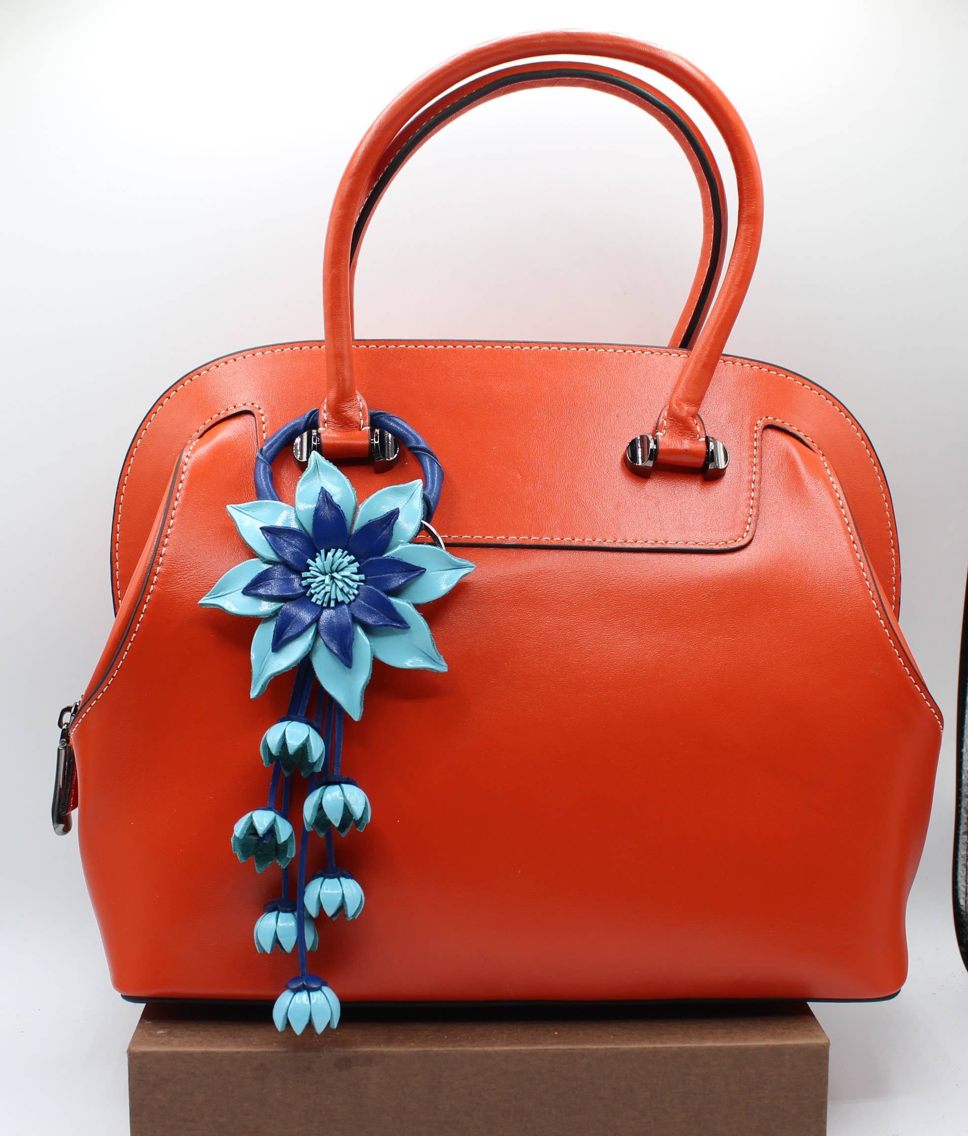 Sunflower Handmade leather inc - Wholesale Purse Hook/Hanger - Women's - Leather flower key chain bag charm purse charm4