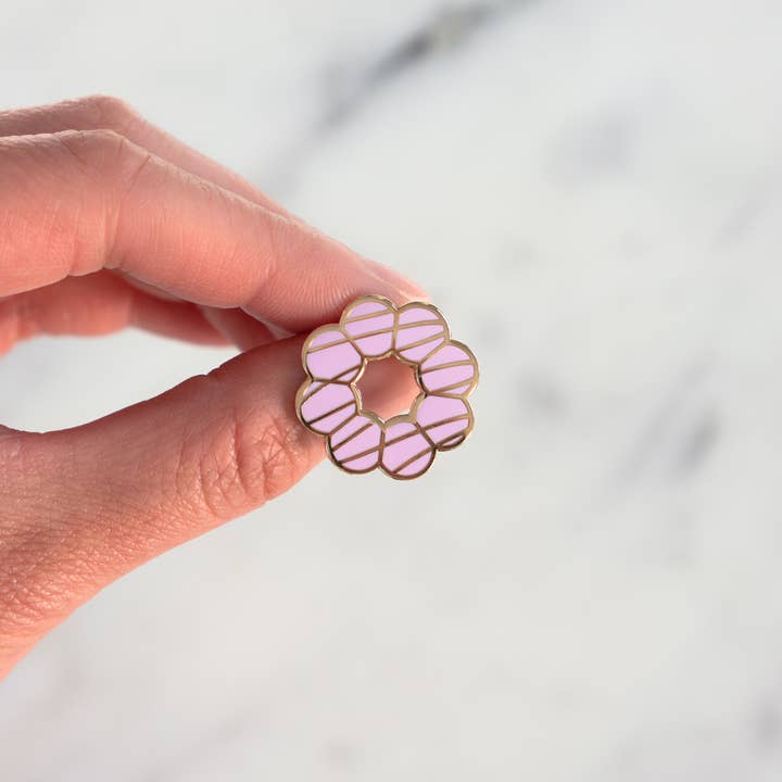Everyday Olive - Wholesale Lapel Pin/Button - Mochi Donut Pin1