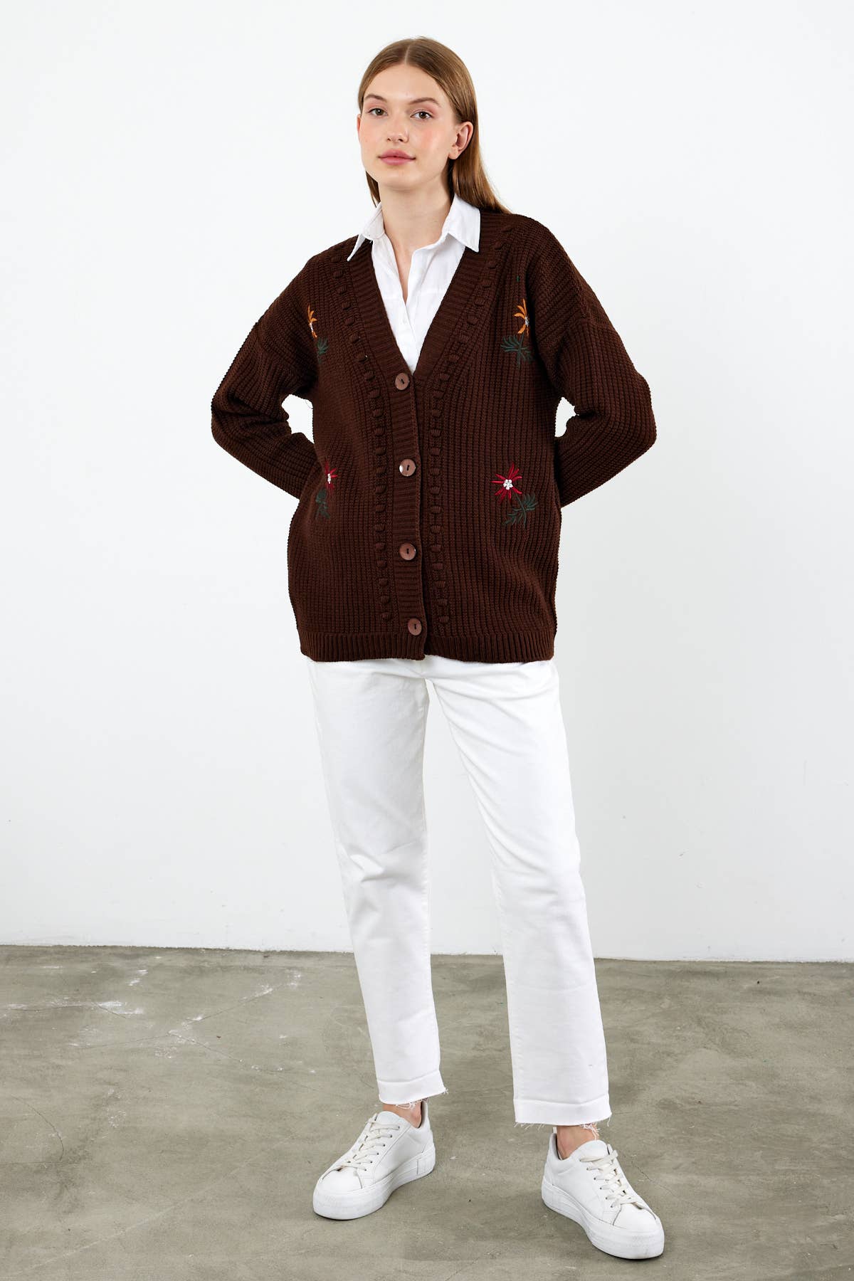 VAV NEW YORK - Vente Cardigan – femme - Cardigan en tricot à fleurs Cardigan en tricot mi-long - 38101