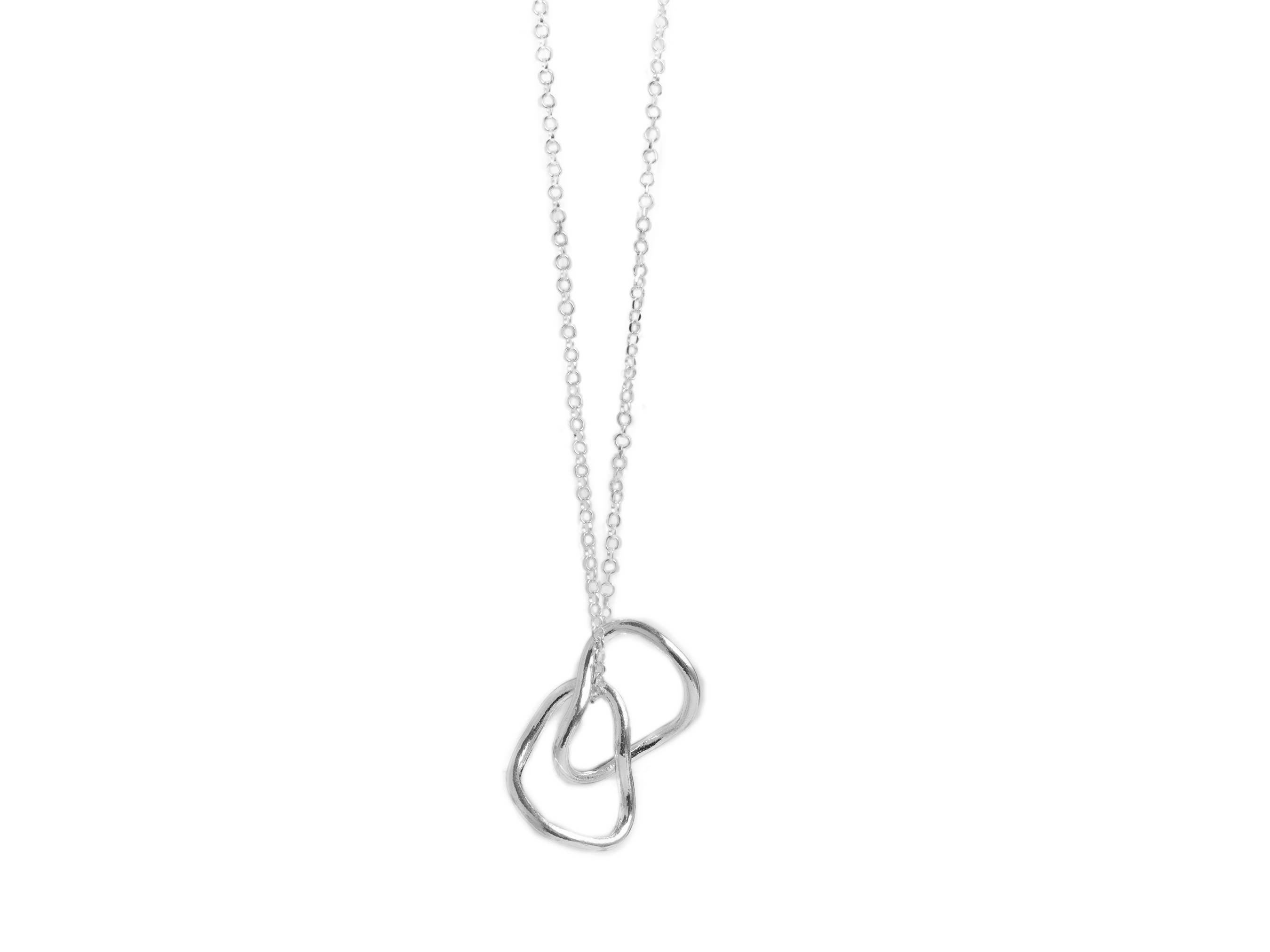 Elina Briede Jewelry - Wholesale Pendant/Charm Necklace - Simple interlinked necklace1