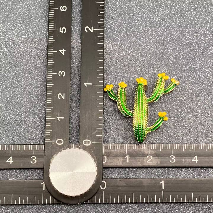 Mio Queena - Wholesale Brooch - Enamel Cactus Brooch3