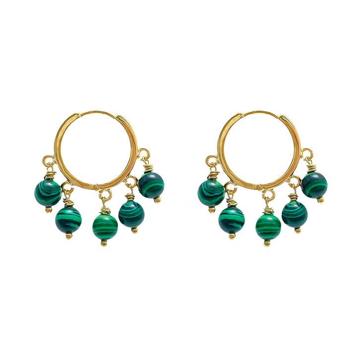 Boucles d'oreilles Huggie en malachite pour la vente par Artynkitsch