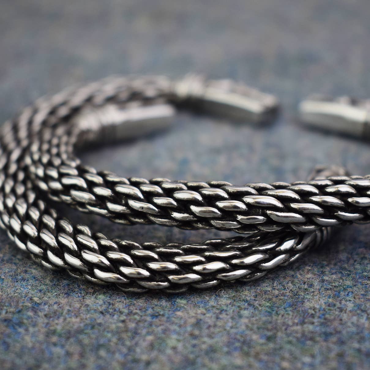 Asgard – wholesale Manschettarmband – Chunky Viking drake huvud tenn armband2