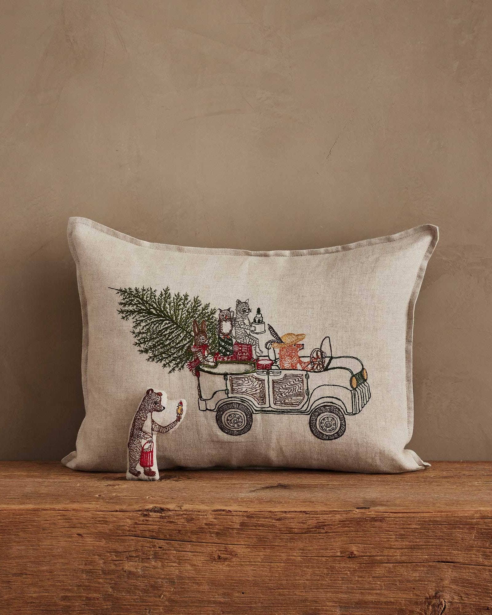 Coral & Tusk - Wholesale Throw/Decorative Pillow - Christmas Tree Car Pocket Pillow3