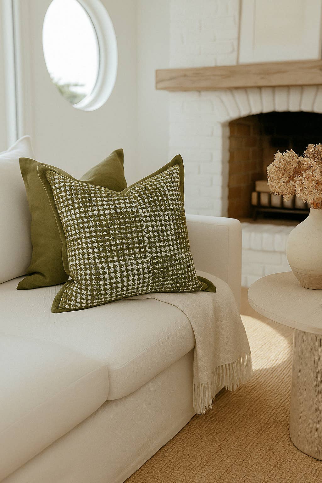 Mama and Tochter - Wholesale Throw pillow cover - Velvet Houndstooth Cushion Cover - Green