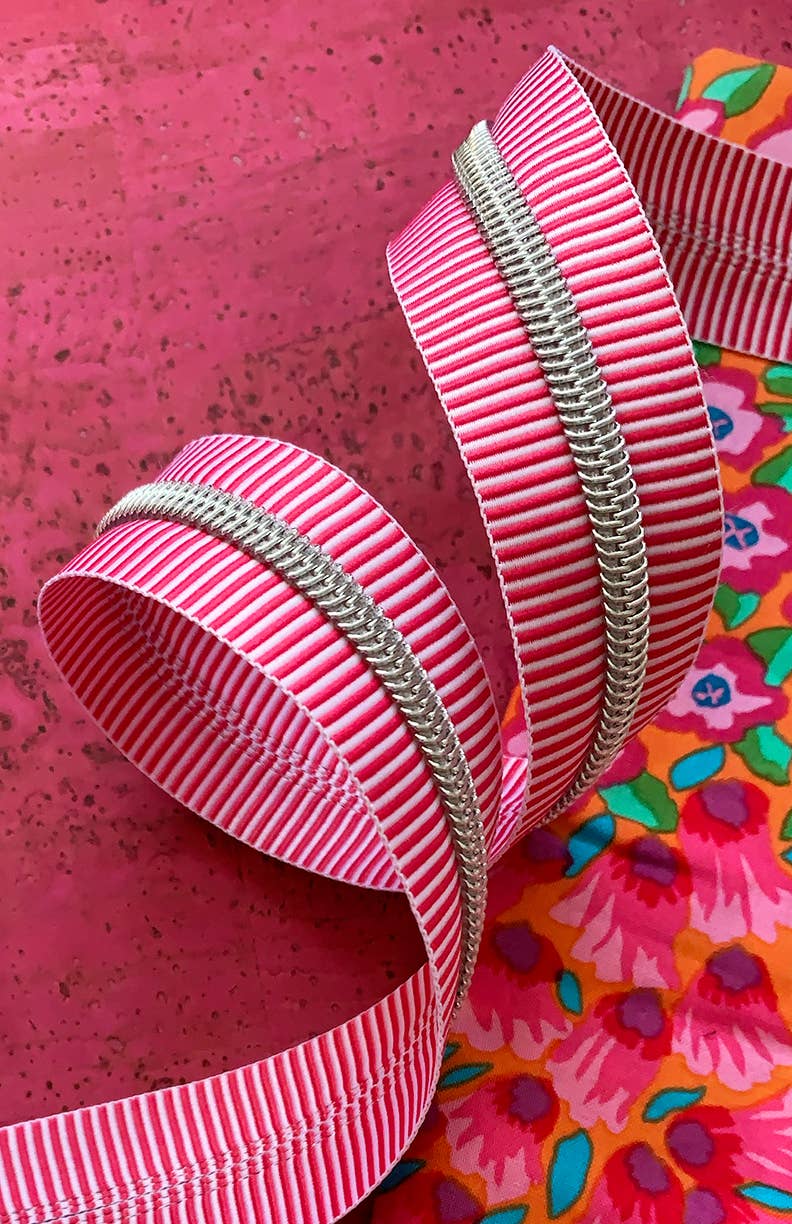 Sassafras Lane Designs - Wholesale Craft Supplies - Pink Stripe Zipper Tape with Nickel teeth1