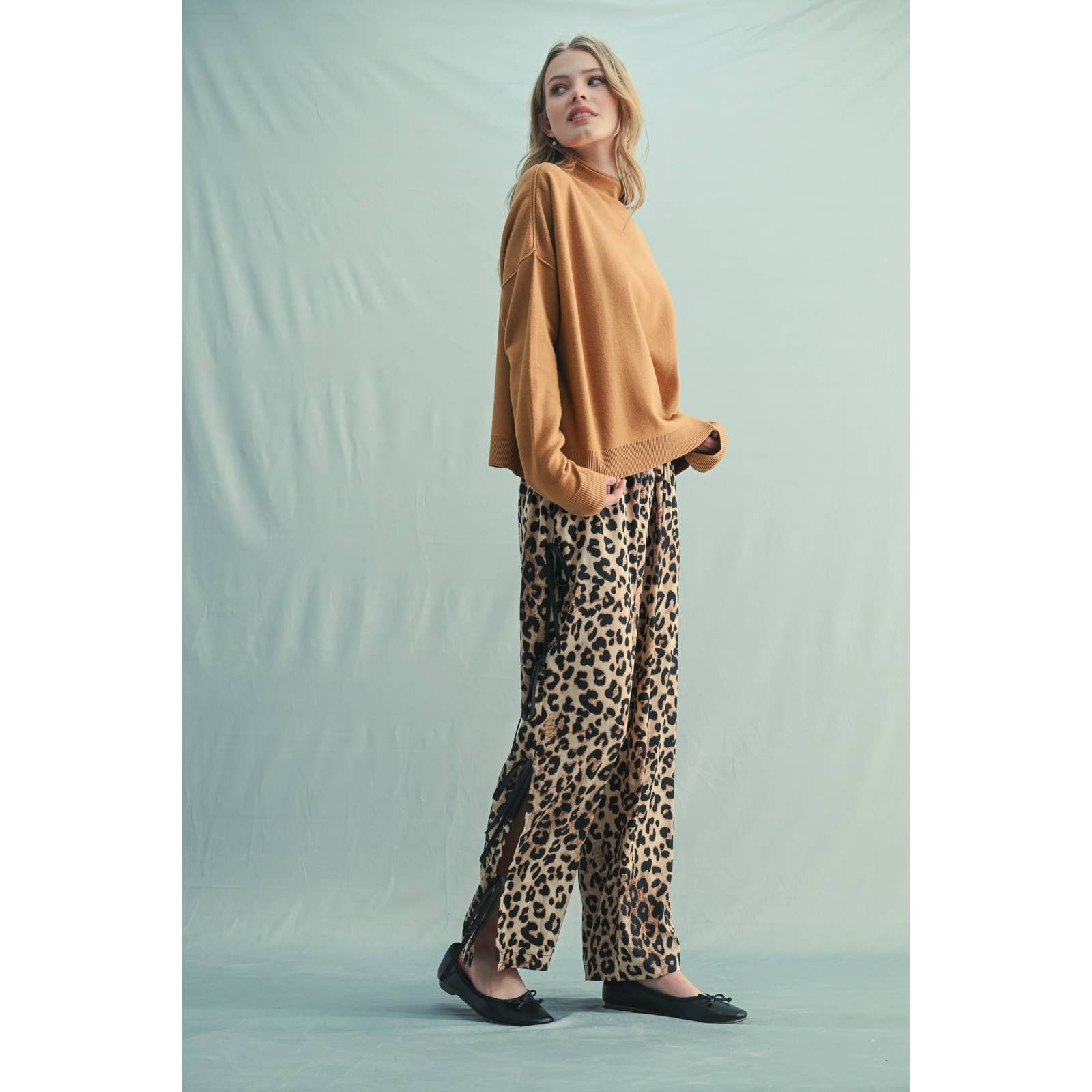 Wishlist Apparel - Wholesale Knit Sweater - Women's - SOFT-TOUCH MOCK NECK KNIT SWEATER / WL25-109682