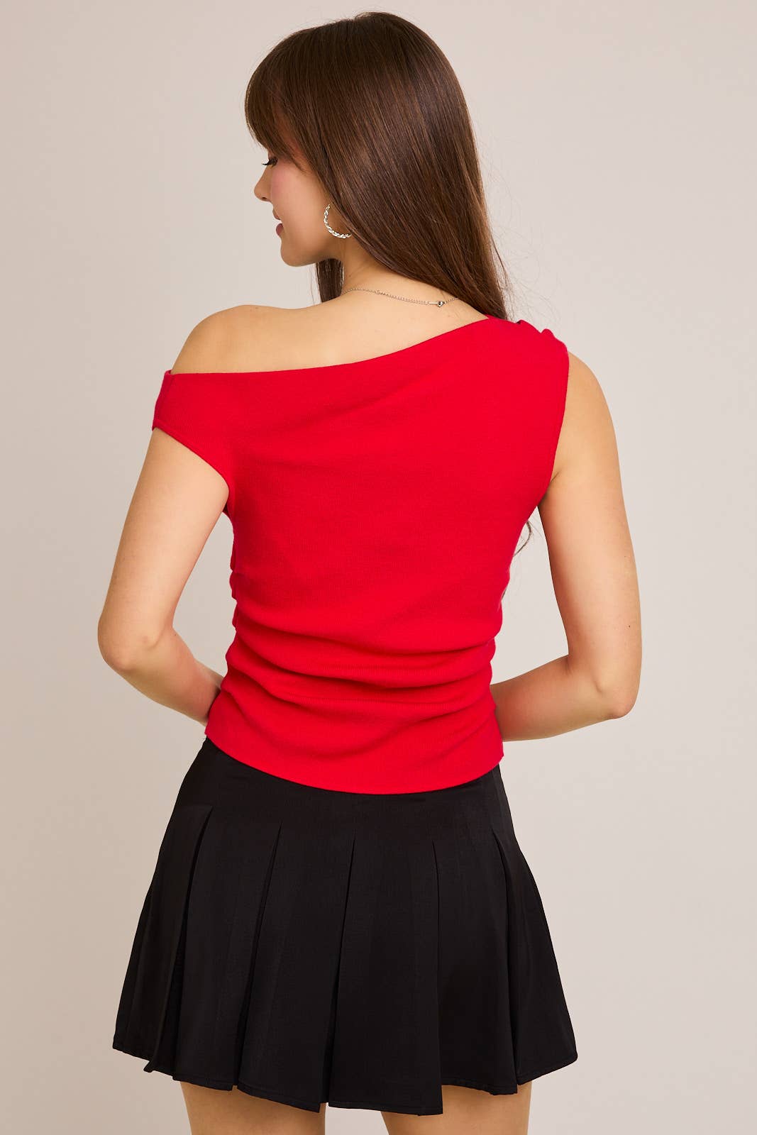 LE LIS - Vente Haut en maille – femme - TOP EN MAILLE À COL ASYMÉTRIQUE55