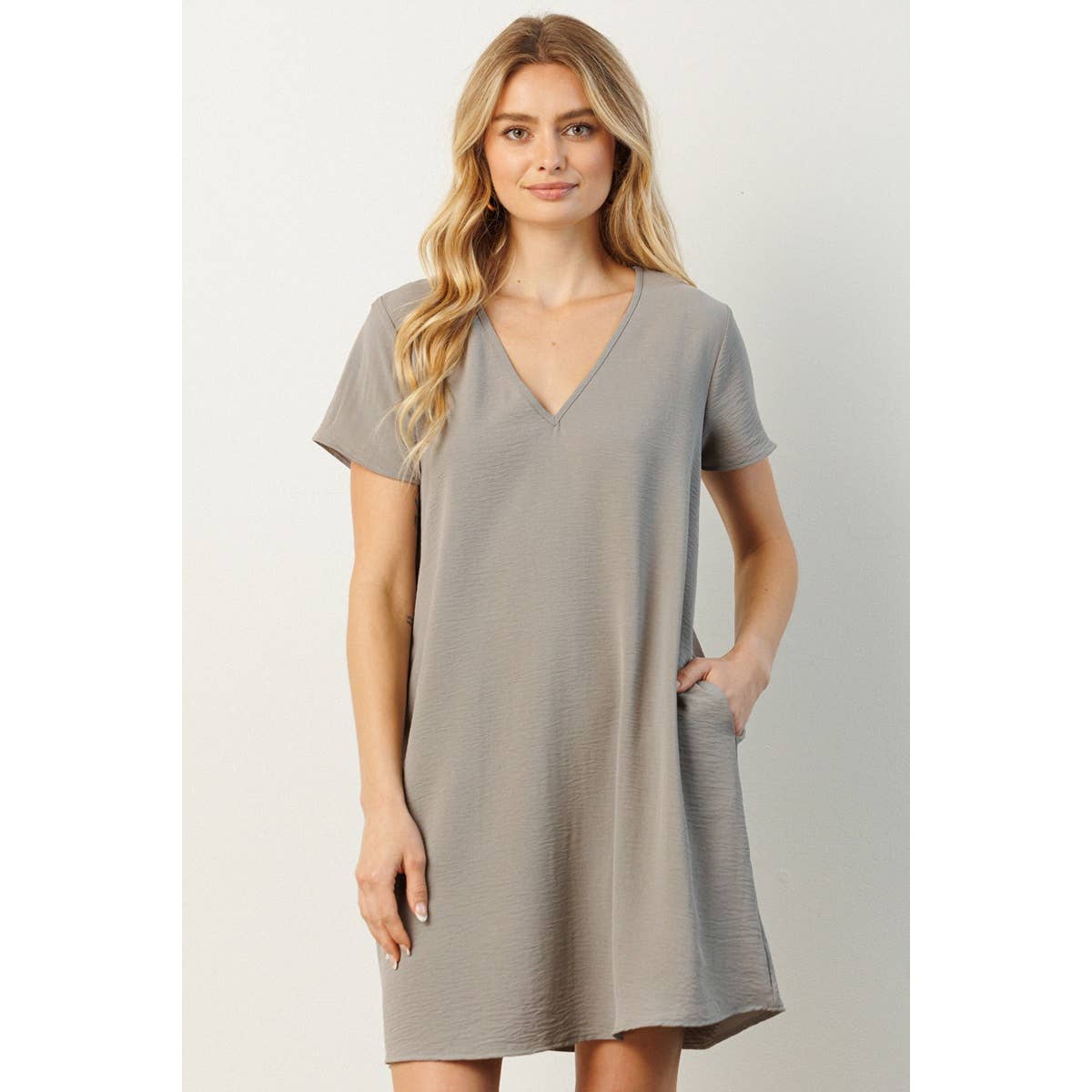 mittoshop - Wholesale Jurk - Dames - AIRFLOW SHIFTJURK MET V-HALS EN KORTE MOUWEN34