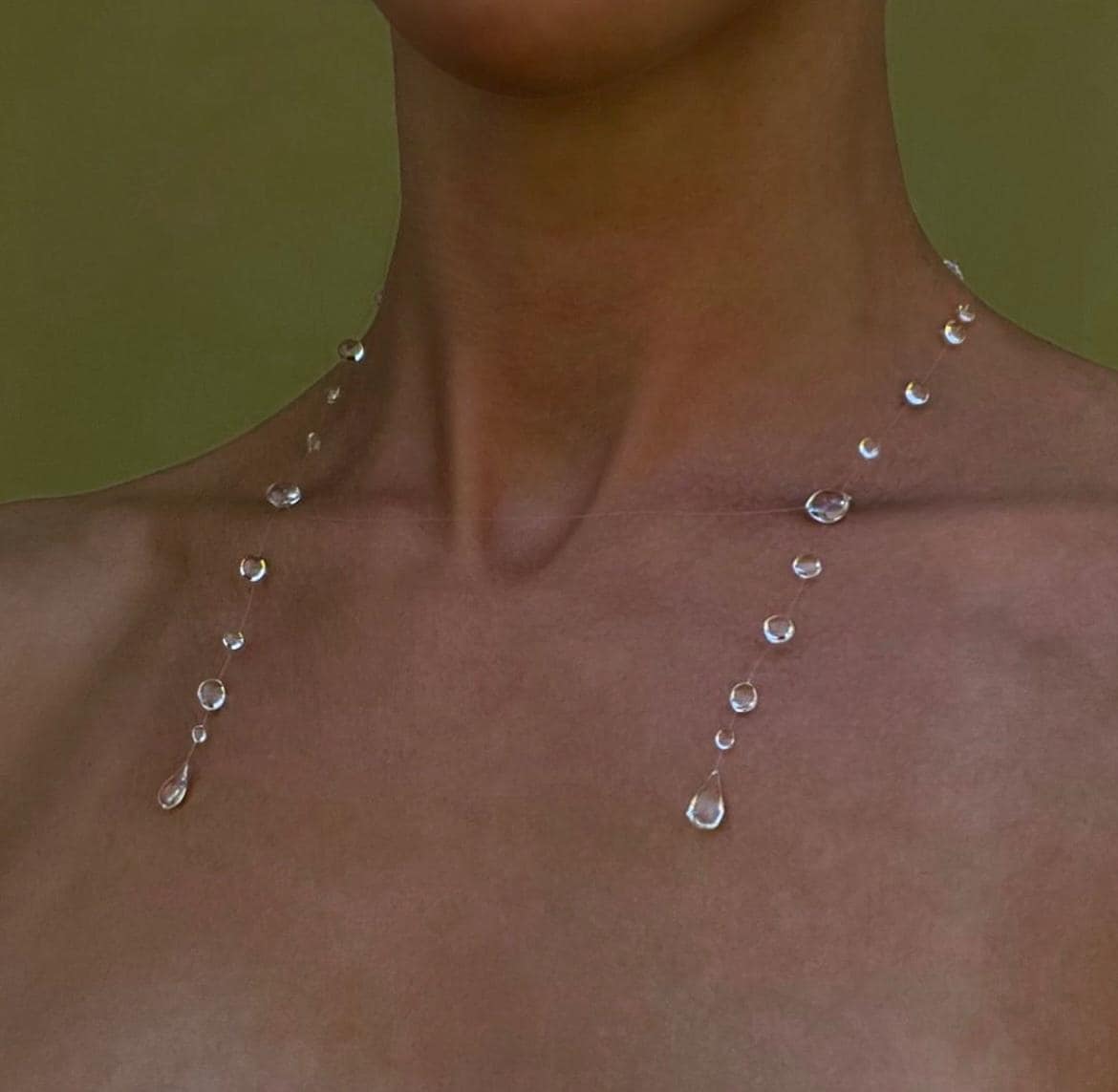 it.is.dew. – Großhandel Perlenkette – Handgefertigte Tau-Halskette "Halskette Zwei Tropfen"0