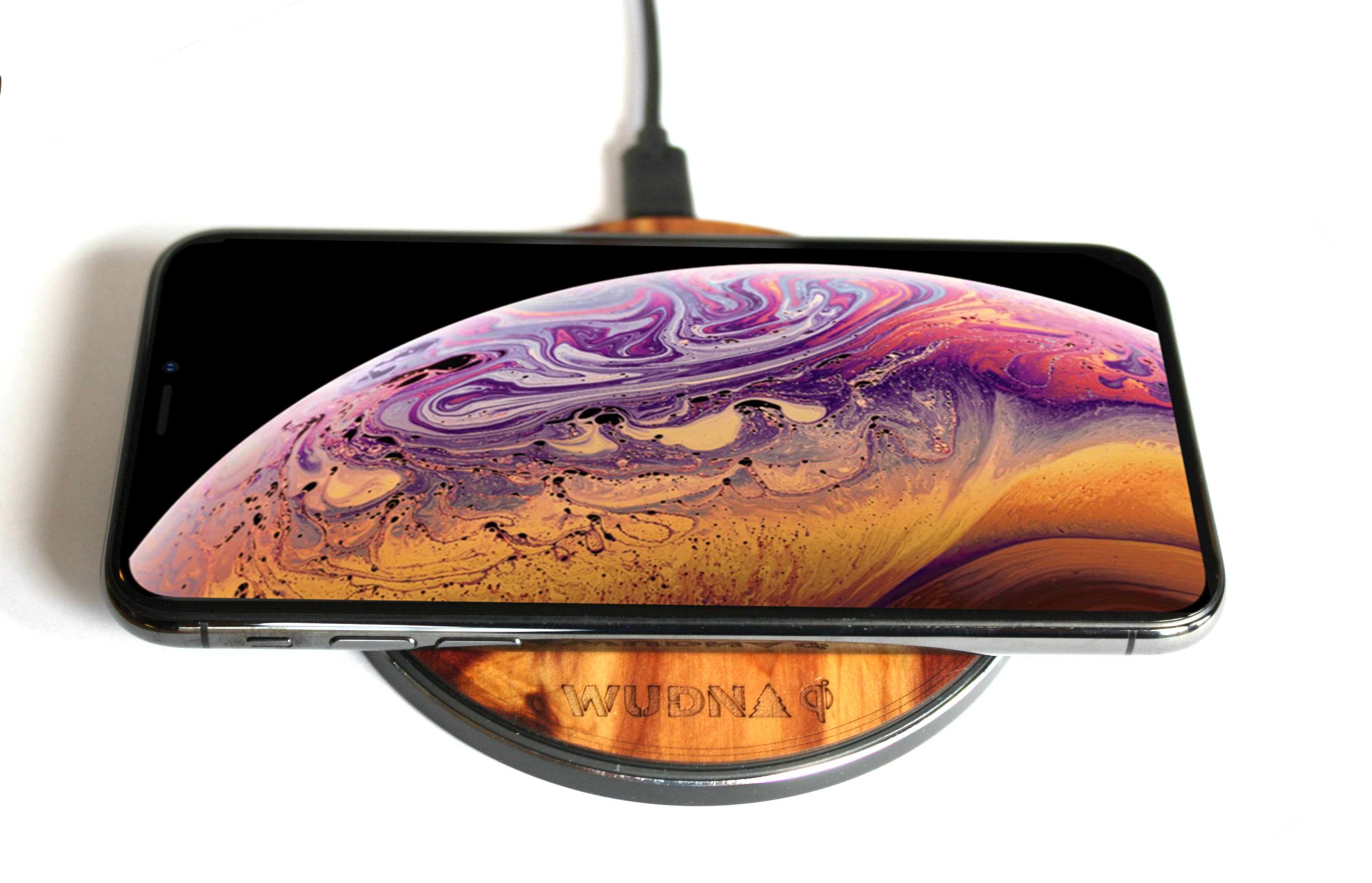 WUDN Handcrafted - Wholesale Charging Dock - Qi Wireless Fast Charger9