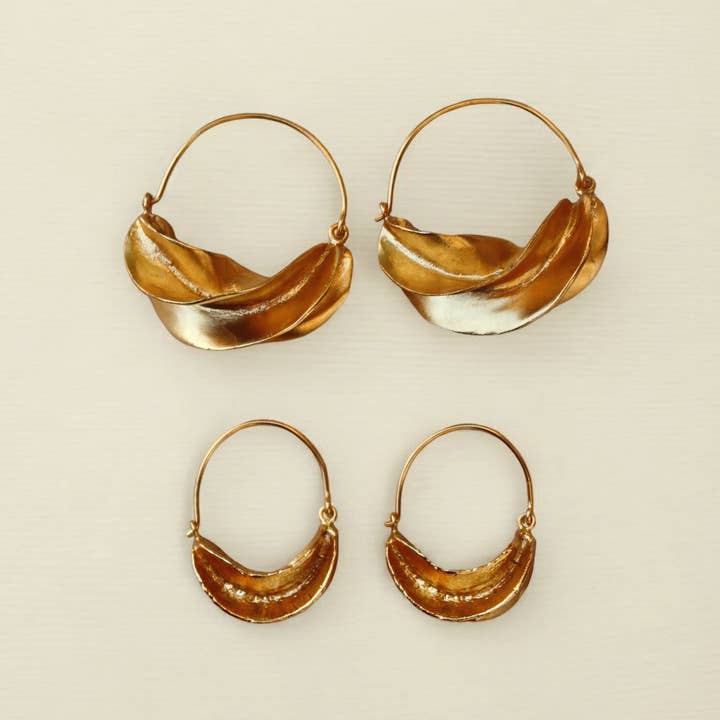 Persea Jewelry - Wholesale Hoop Earrings - Pendientes Banana boat mini1