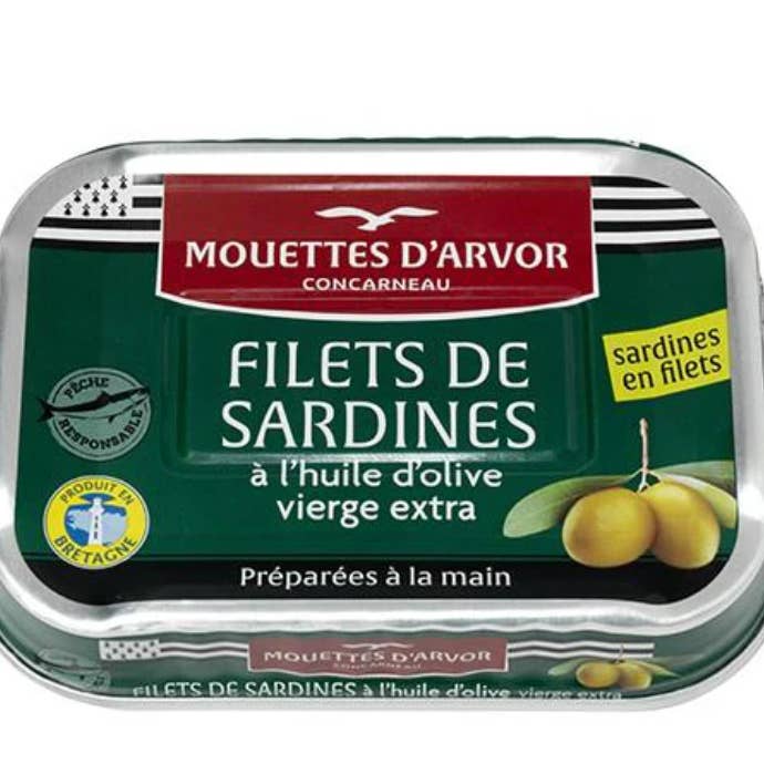 Gourmet Food Solutions, Inc. - Wholesale Tinned Fish - Mouettes d'Arvor Whole Sardines in Extra Virgin Olive Oil